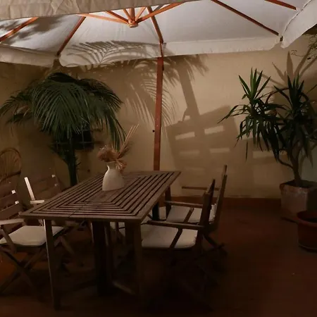 Grotte Flat Apartment *